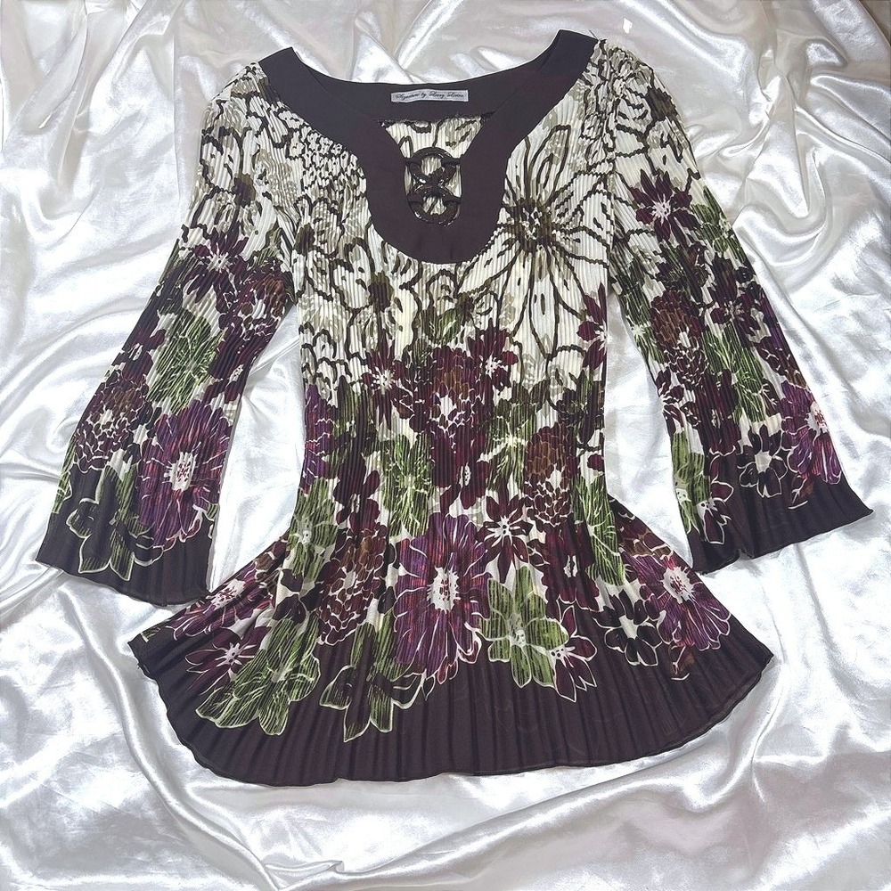 y2k Blouse Brown Excellent Signature by Larry Levine Floral Plisse Pleated Top